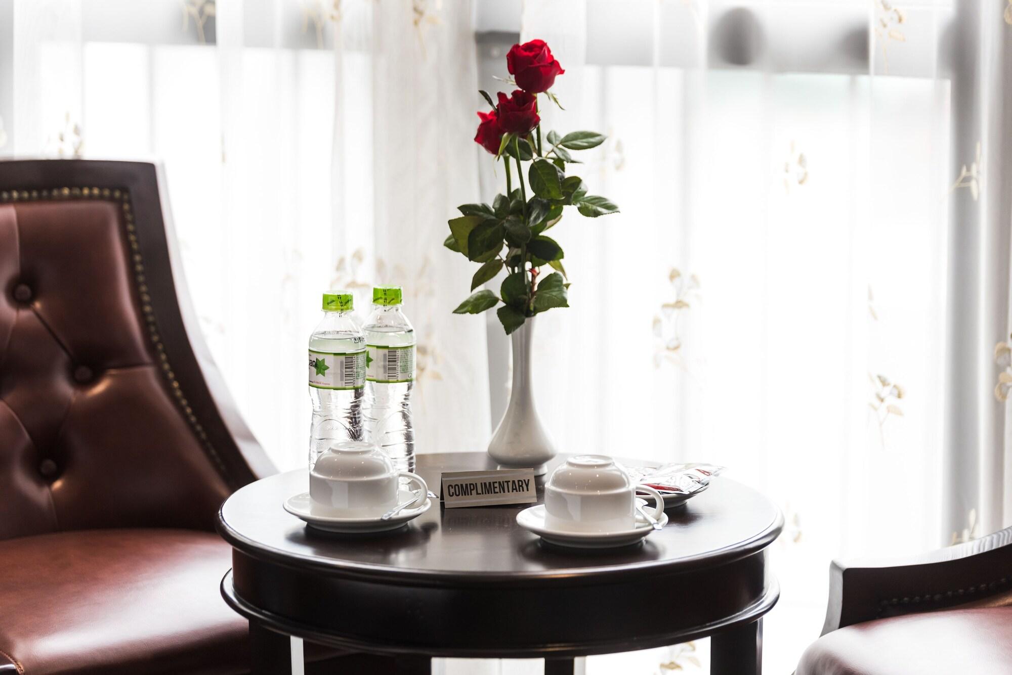 Hanoi Crystal Pearl Hotel Екстериор снимка